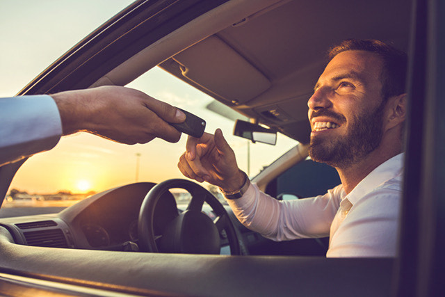 5 Tips for Renting a Car in Europe - HopFar