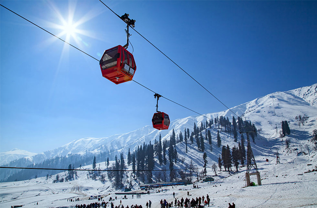 Top 6 Best Places To Visit on New Year’s Eve In North India
