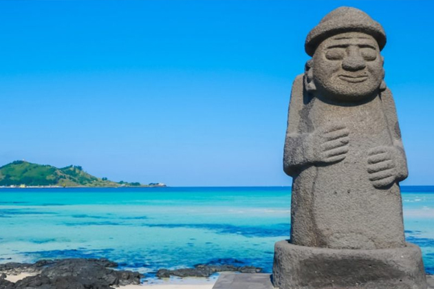 Jeju Island’s Top 10 Attractions in South Korea: A Comprehensive Guide for Travellers