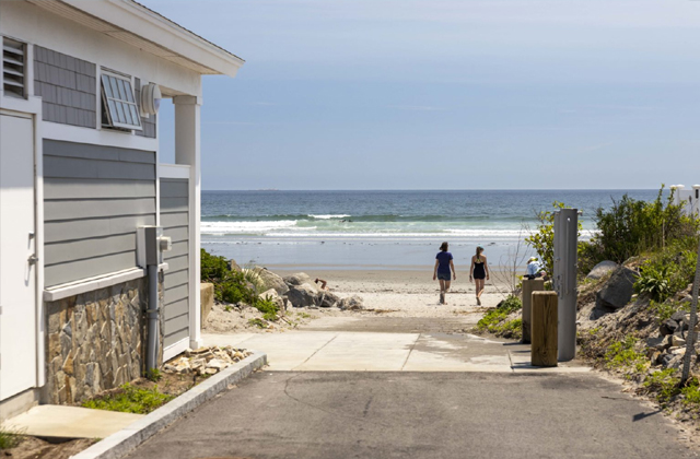 New England Beaches: The Perfect Getaway for a Summer Vacation
