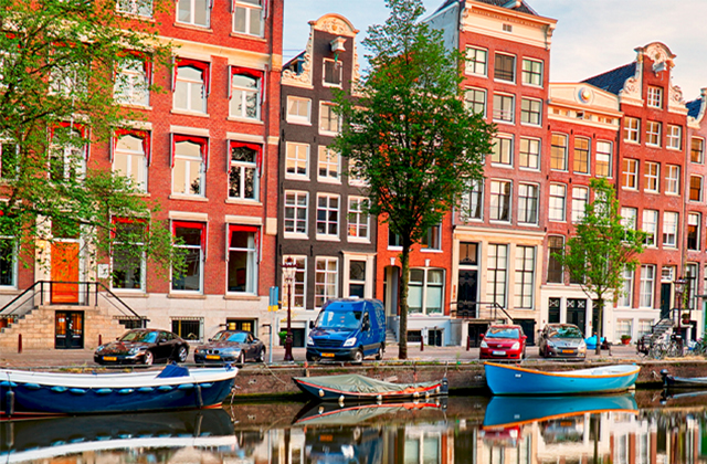 Immerse in Culture: A 3-Day Amsterdam Adventure